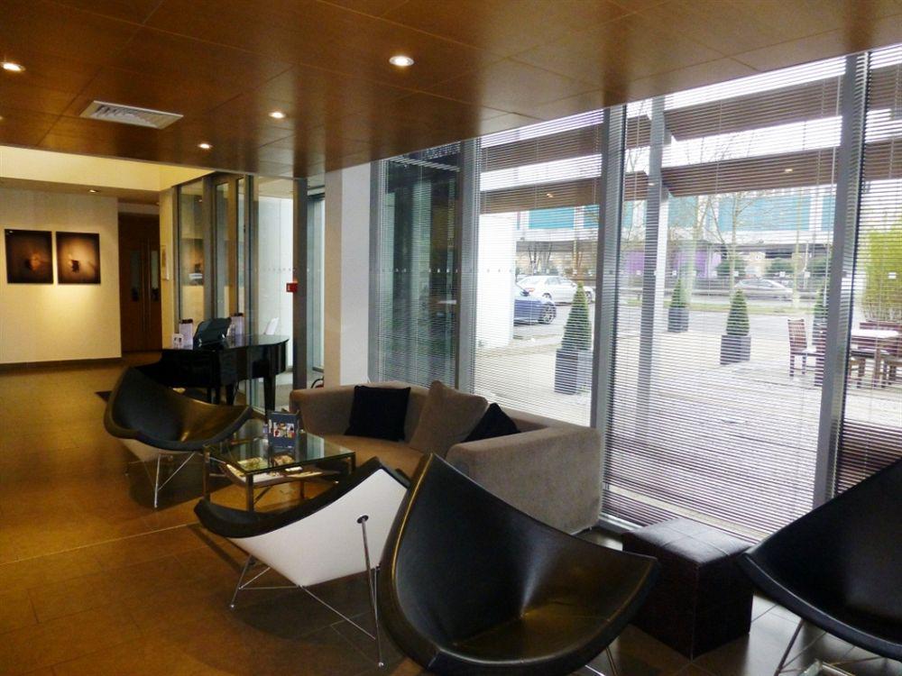 Beales Hotel Hatfield  Exterior foto